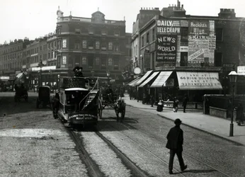 The Angel, Islington, Londen, c.1890